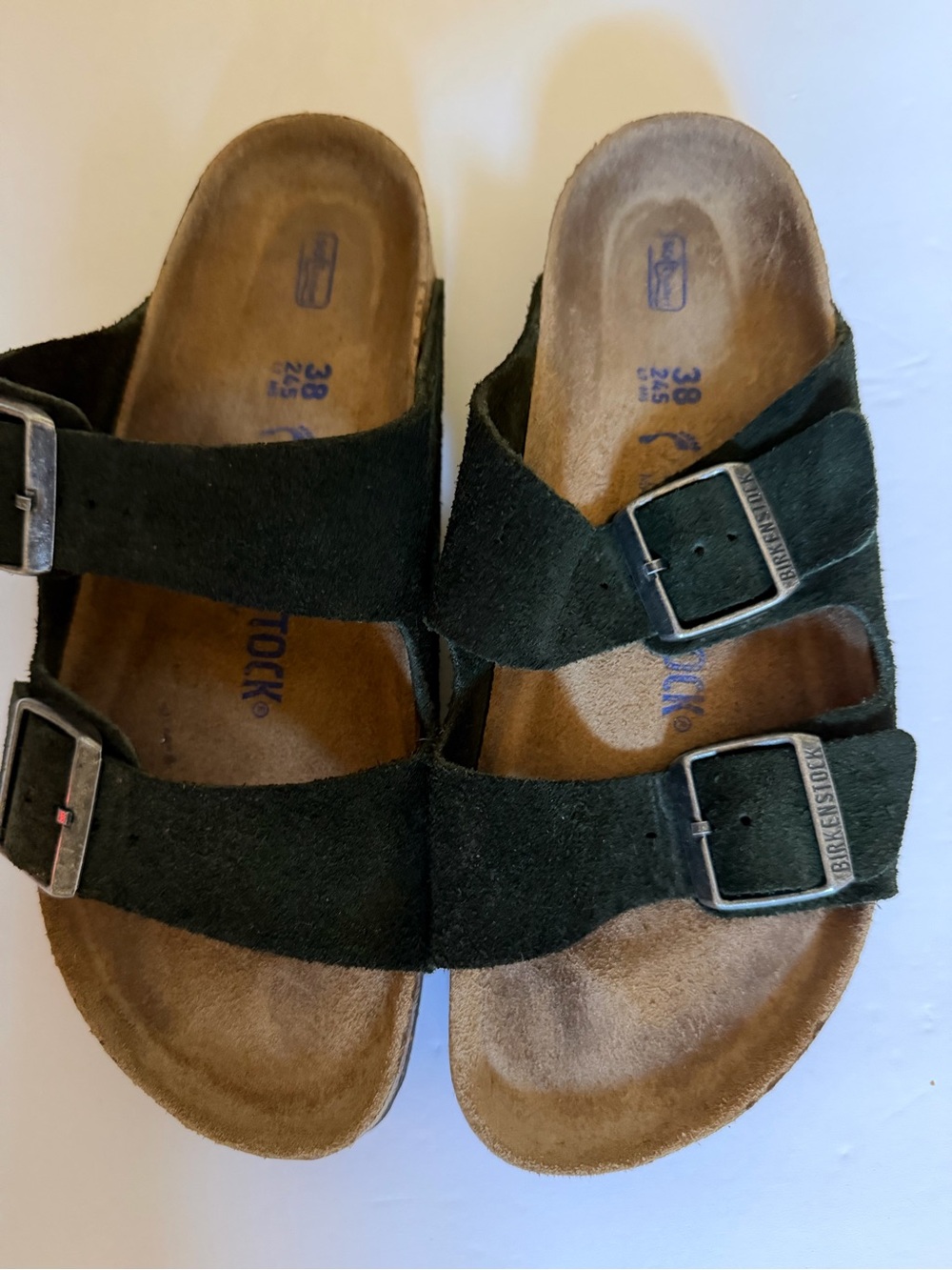 Green suede Arizona Birkenstocks 38 - Picture 9 of 10